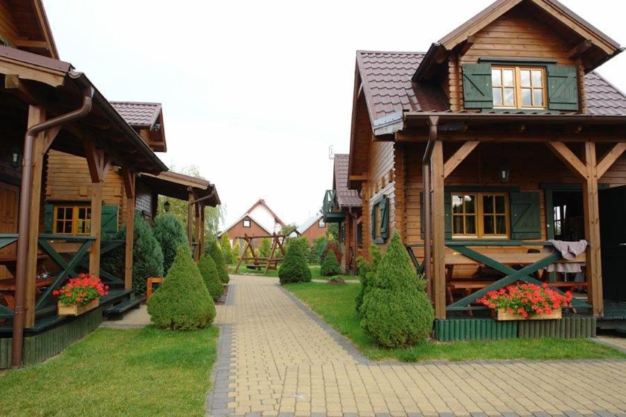 Apartamentowe Domki Drewniane Colorado Villa Karwia Exterior foto