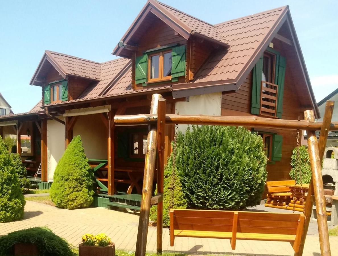 Apartamentowe Domki Drewniane Colorado Villa Karwia Exterior foto