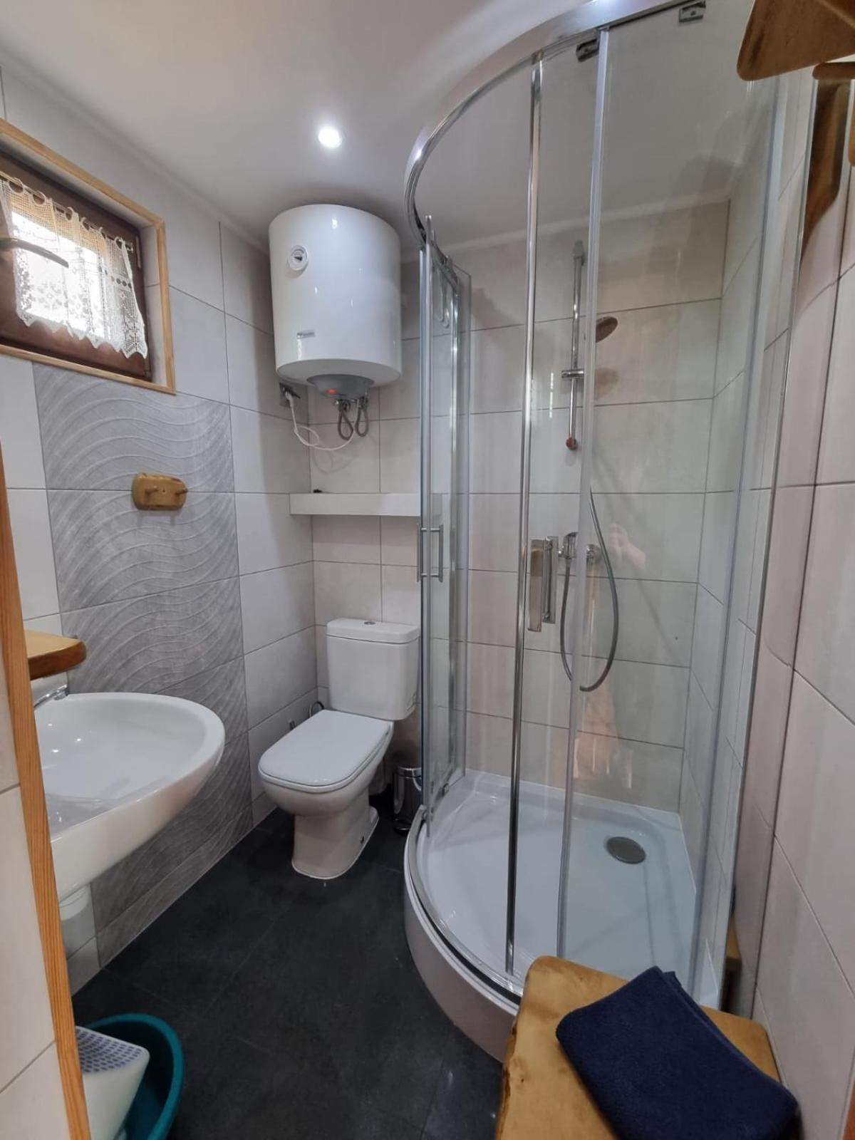 Apartamentowe Domki Drewniane Colorado Villa Karwia Exterior foto